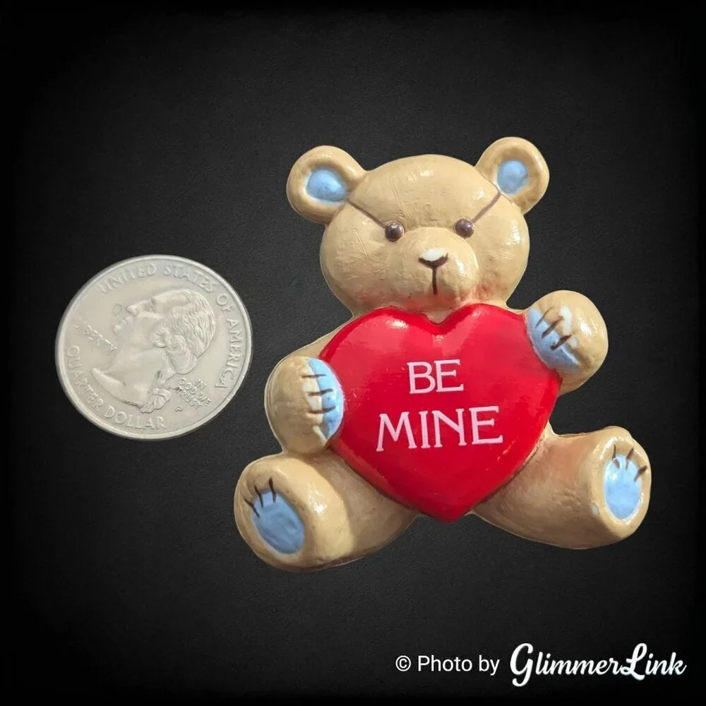 Vintage Teddy Hugglesbie Gibson Greetings Valentine Bear Be Mine Heart Brooch
